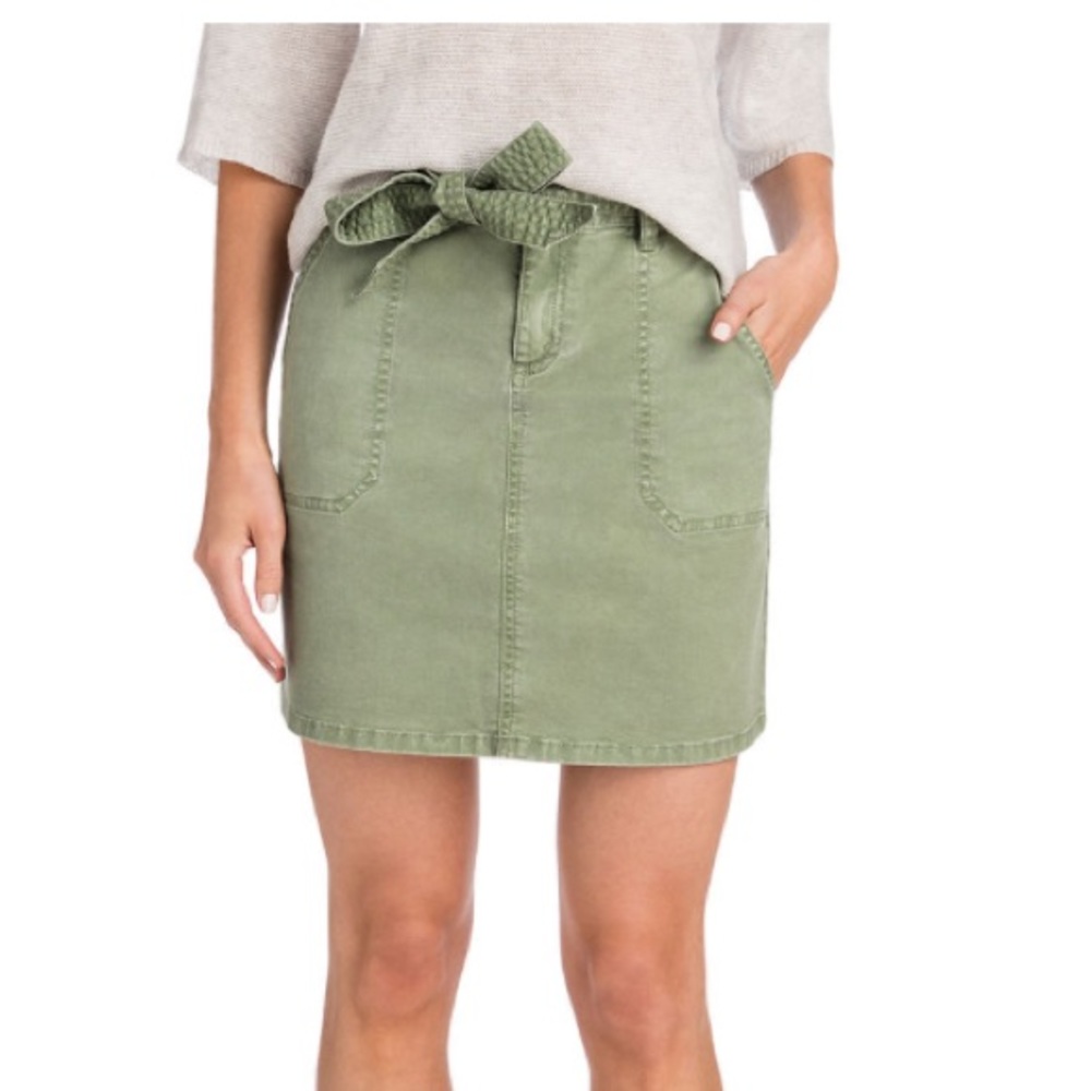Vineyard vines utility tie waist skirt
